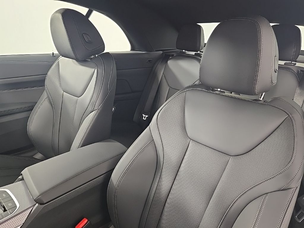 2026 BMW 4 Series 430i - Photo 22