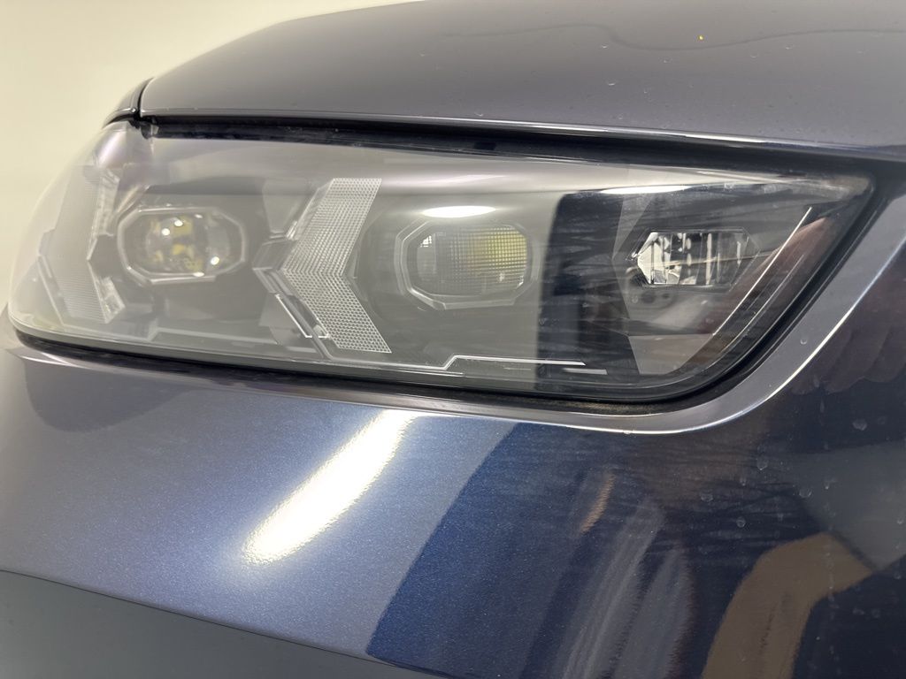 2026 BMW X5 50e - Photo 16