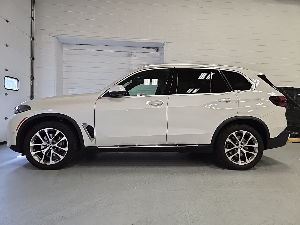 2025 Bmw X5 xDrive40i photo 3