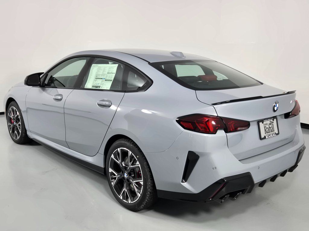 2026 BMW 2 Series M235 - Photo 8