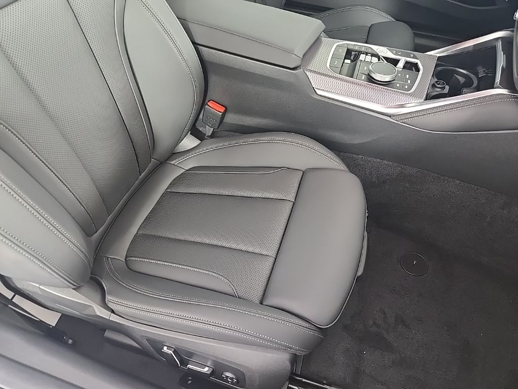 2026 BMW 4 Series 430i - Photo 25