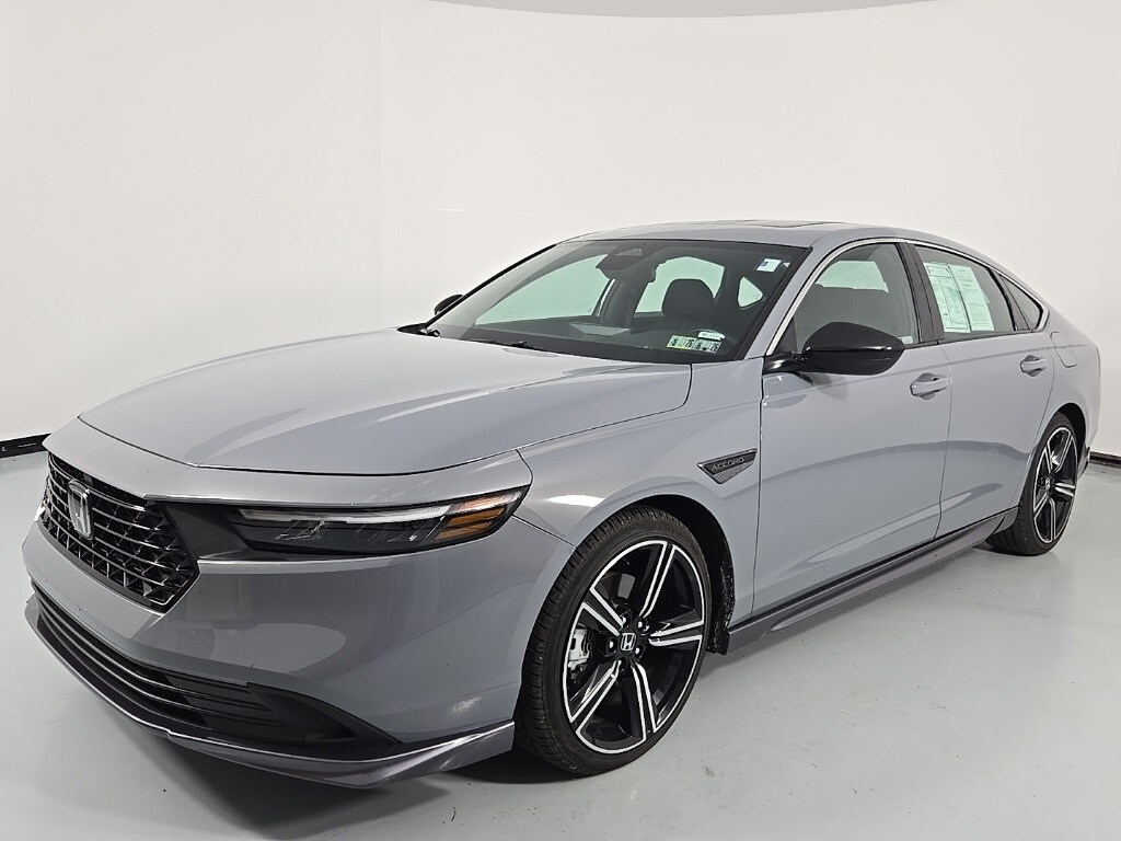 2023 Honda Accord Hybrid Sport photo 3