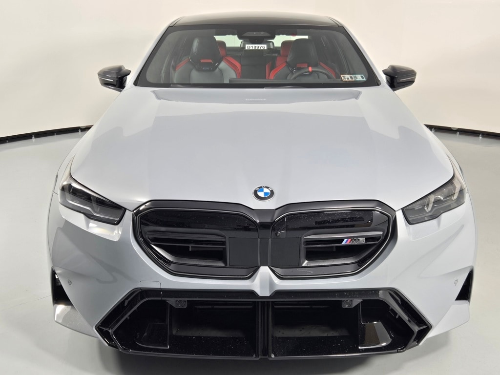 New 2026 BMW M5 Sedan