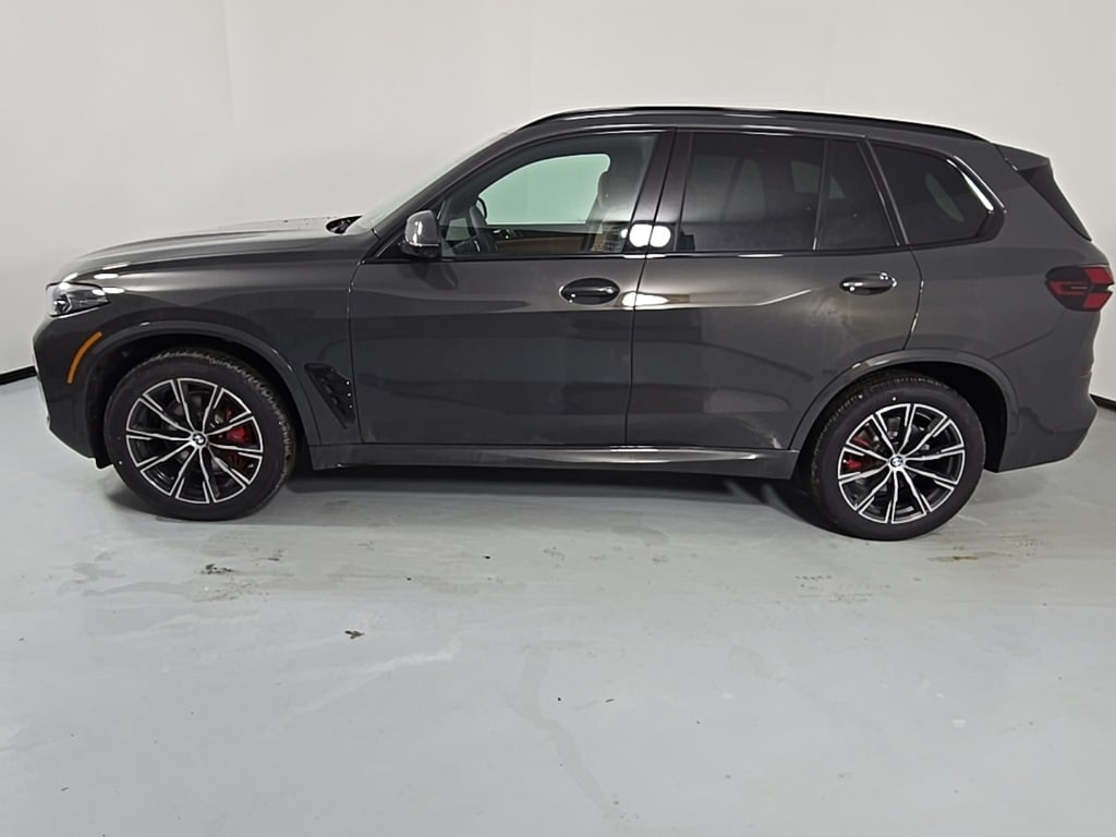 New 2026 BMW X5 xDrive40i SUV