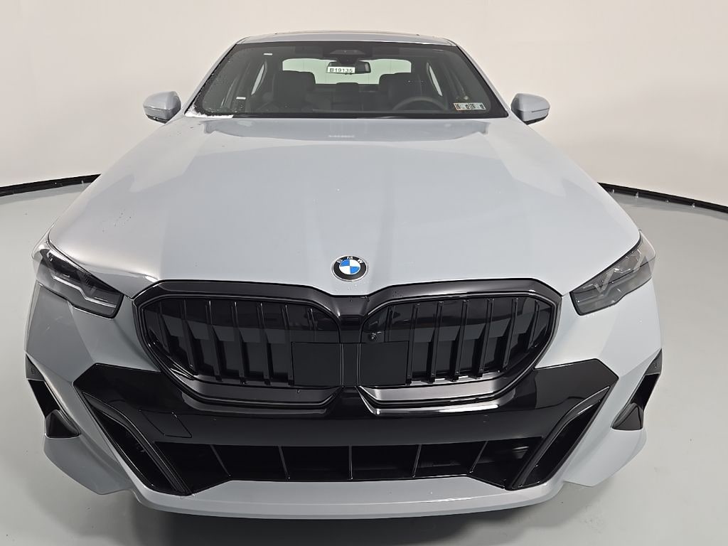 New 2026 BMW 530i xDrive Sedan