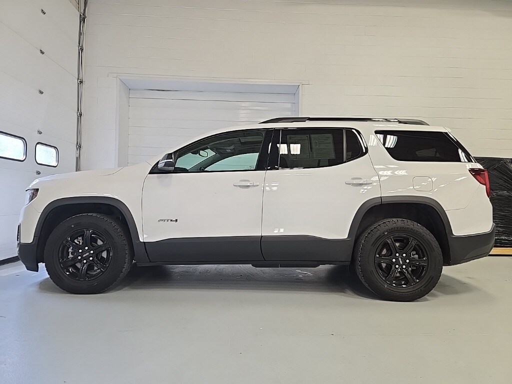 2022 Gmc Acadia AT4 photo 4