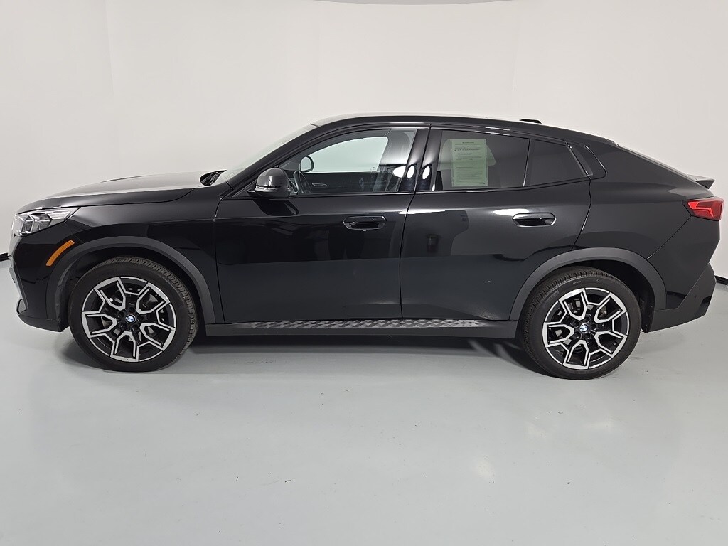 2025 Bmw X2 xDrive28i photo 2