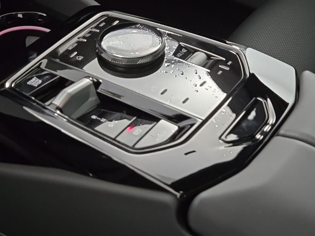2026 BMW 5 Series 530i - Photo 21