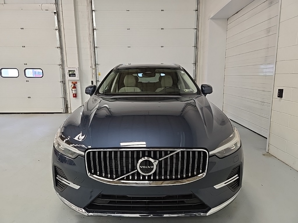 Used 2023 Volvo XC60 Ultimate with VIN YV4062RA6P1340454 for sale in Canonsburg, PA
