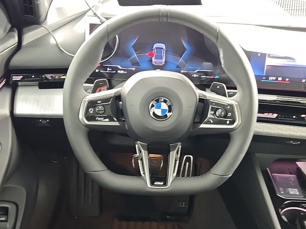 2026 BMW 5 Series 530i - Photo 20