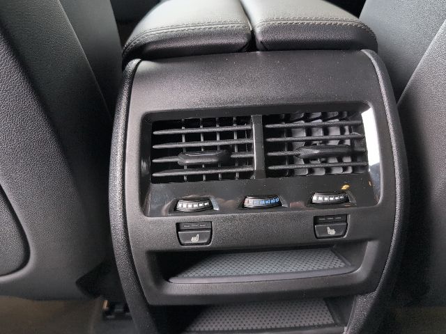 2026 BMW X5 50e - Photo 35