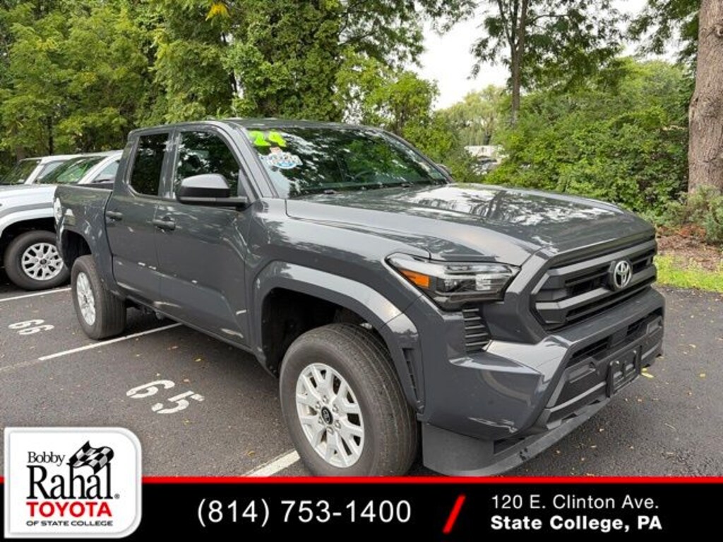 Used 2024 Toyota Tacoma SR Truck Double Cab