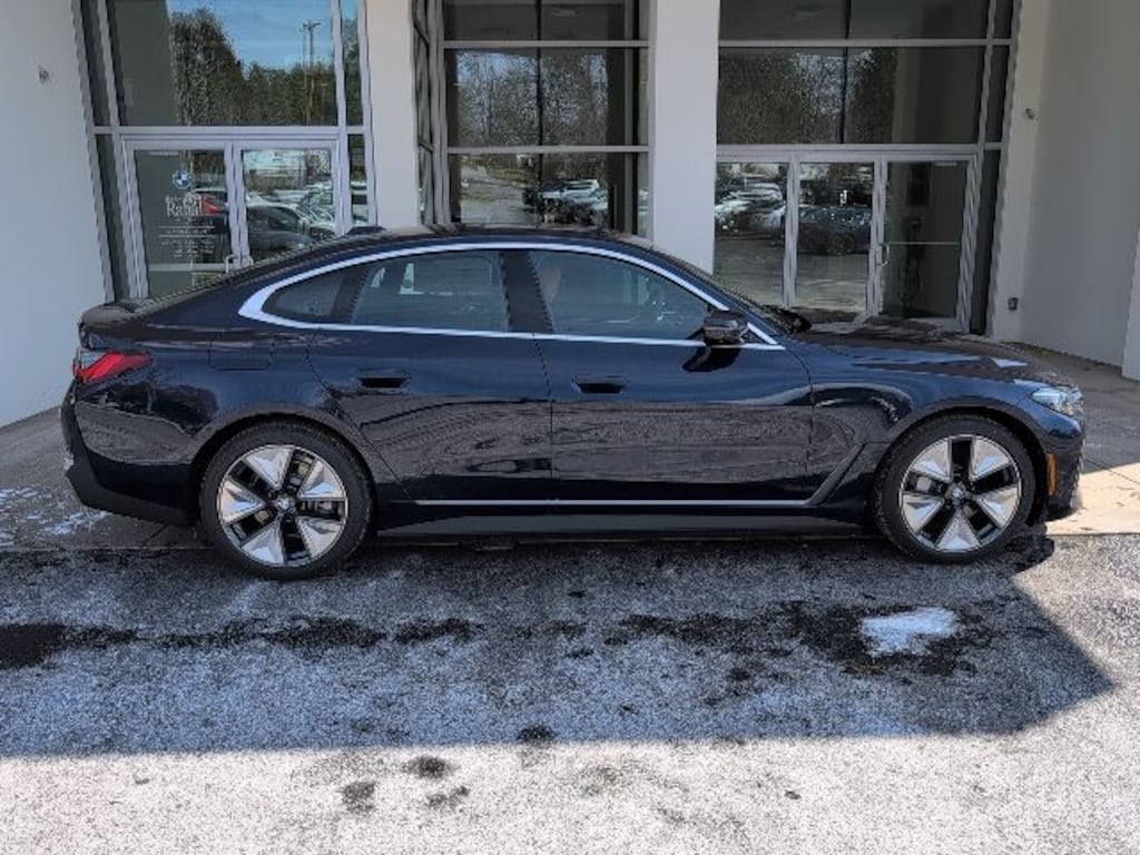 New 2026 BMW i4 xDrive40 Hatchback