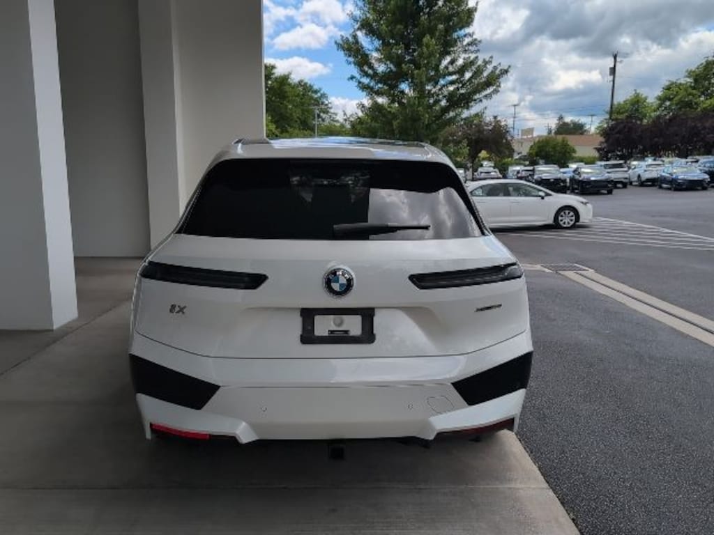 Used 2024 BMW iX xDrive50 SUV
