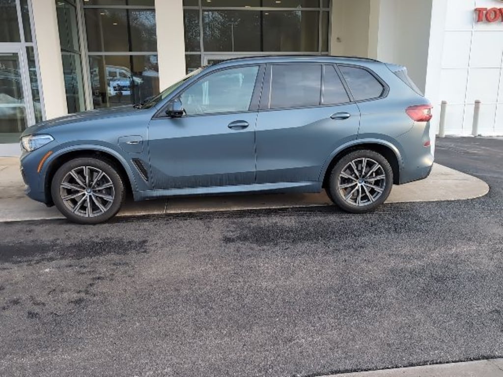 Used 2022 BMW X5 PHEV xDrive45e SUV