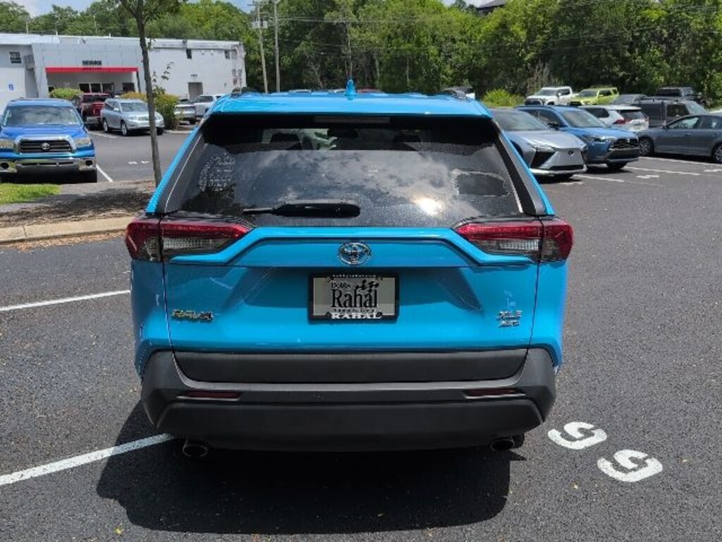 Used 2019 Toyota RAV4 XLE SUV