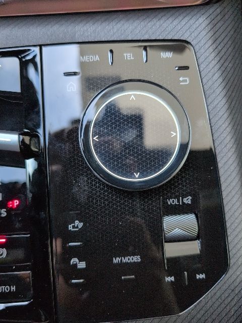2026 BMW X3 30 - Photo 22