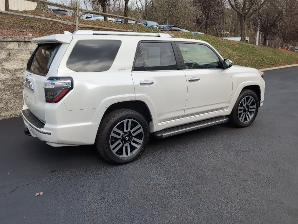 Used 2022 Toyota 4Runner Limited SUV