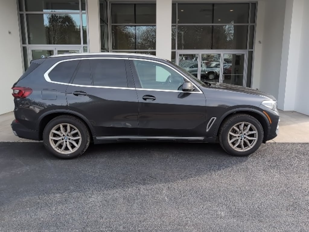 Used 2023 BMW X5 xDrive40i SUV