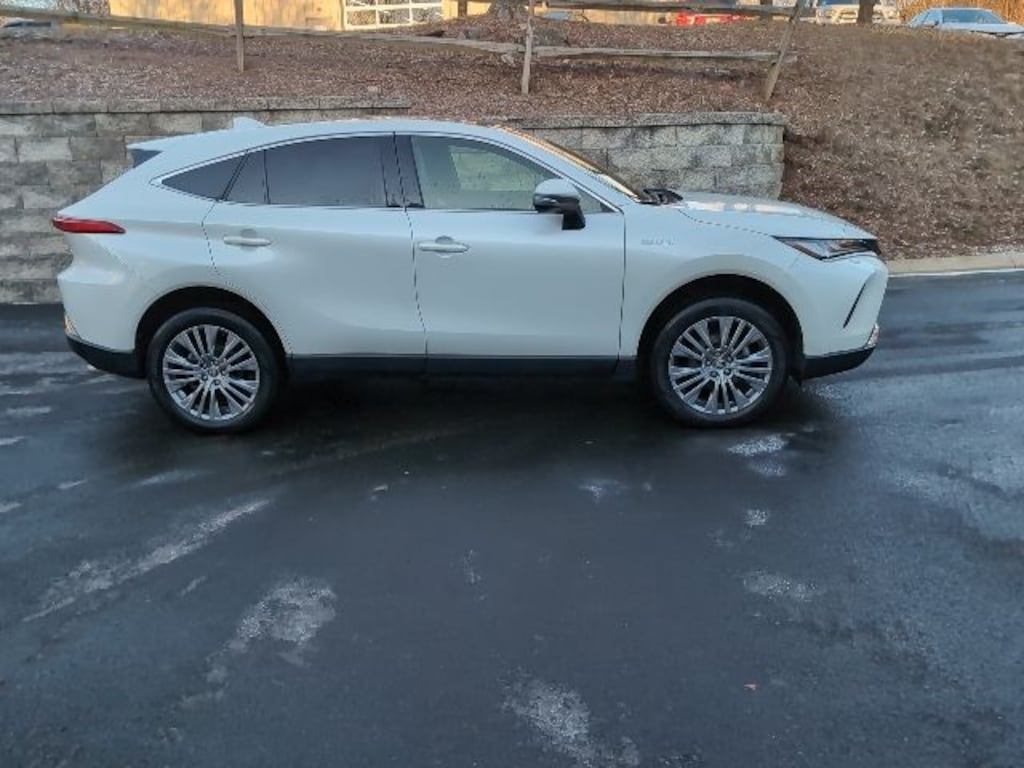 Used 2021 Toyota Venza SUV