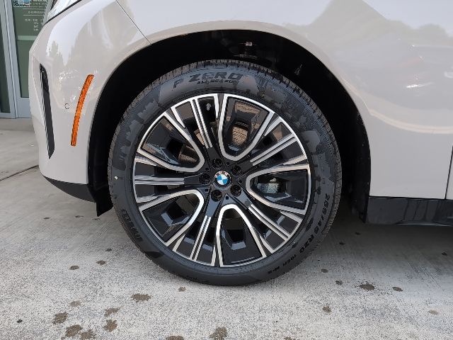 2026 BMW X3 30 - Photo 11