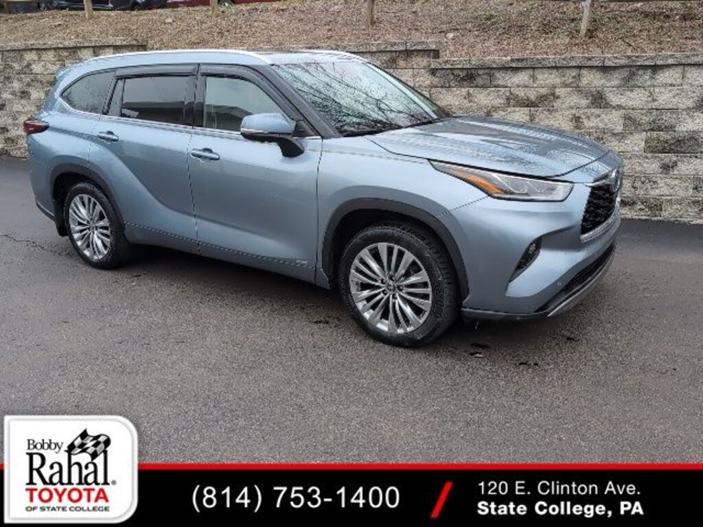 Used 2024 Toyota Highlander Hybrid Platinum SUV