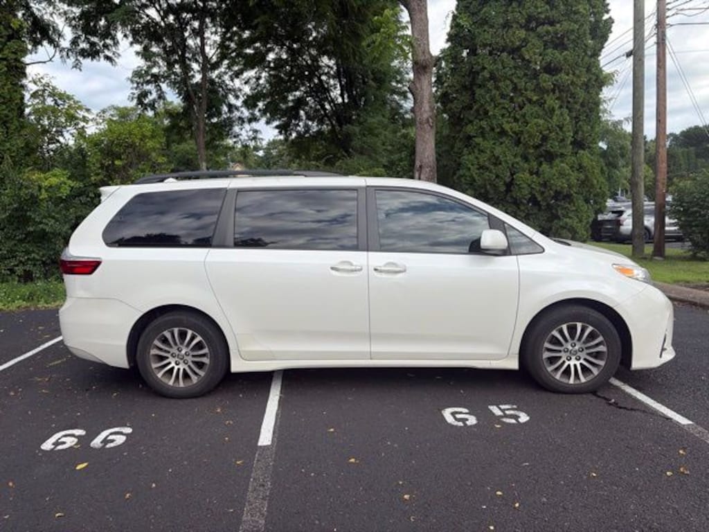 Used 2019 Toyota Sienna XLE 8 Passenger Van