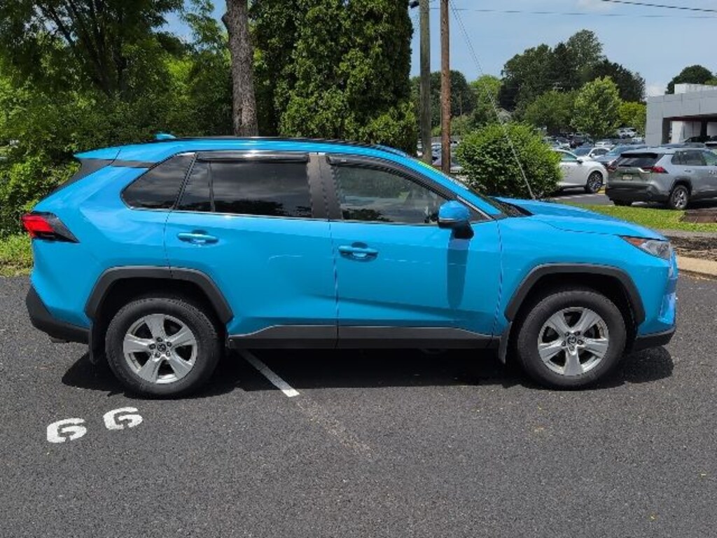 Used 2019 Toyota RAV4 XLE SUV