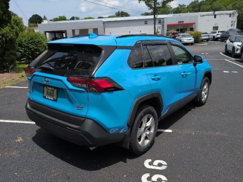 Used 2019 Toyota RAV4 XLE SUV