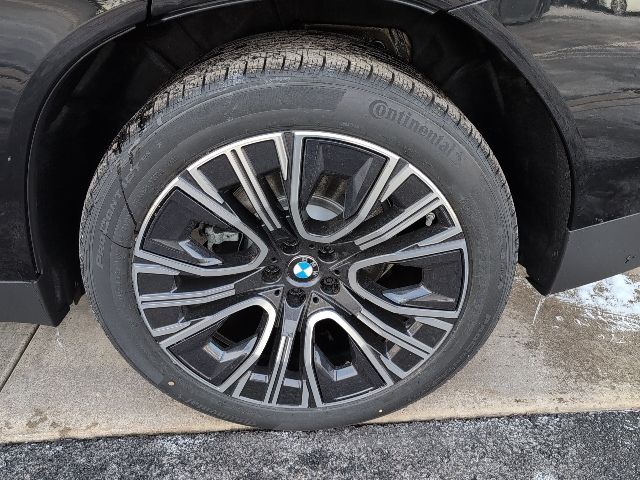 2026 BMW X3 30 - Photo 11