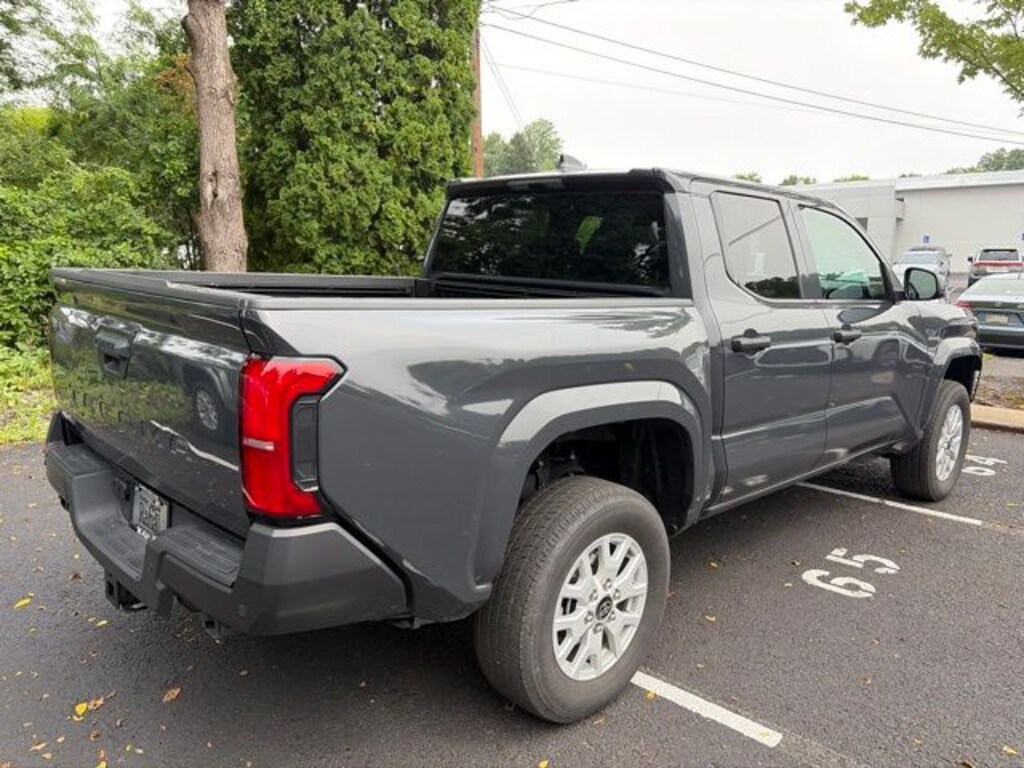 Used 2024 Toyota Tacoma SR Truck Double Cab