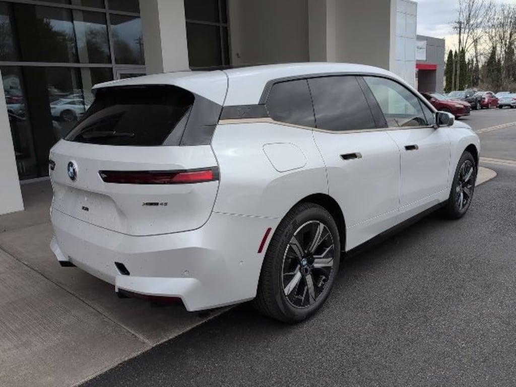 New 2026 BMW iX xDrive45 SUV