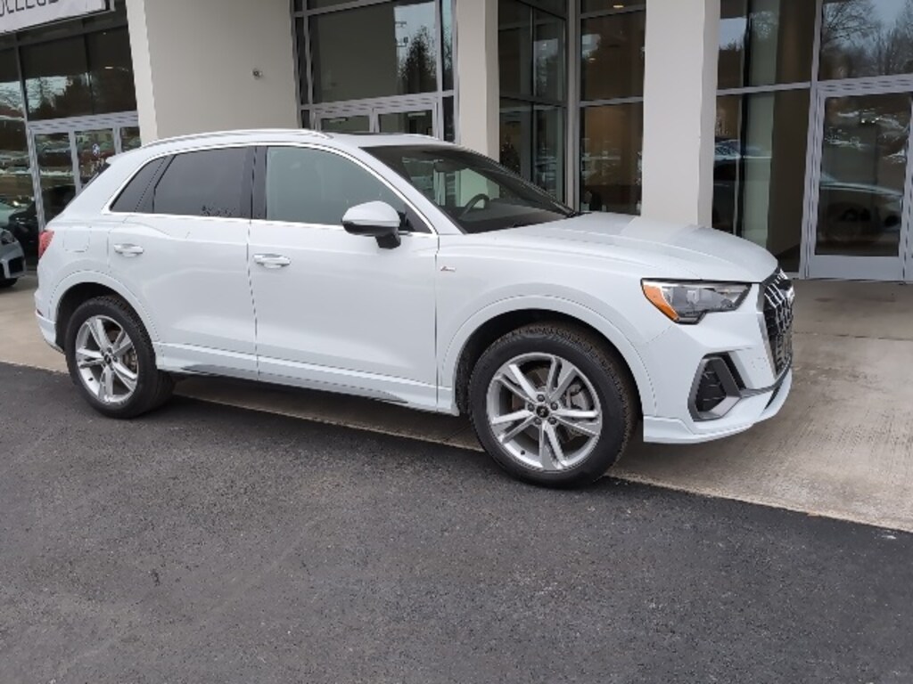Used 2022 Audi Q3 45 S line Premium SUV