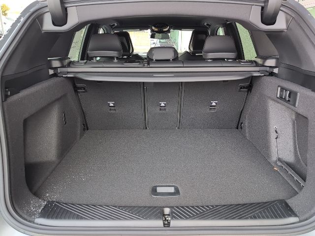 2026 BMW X3 30 - Photo 33