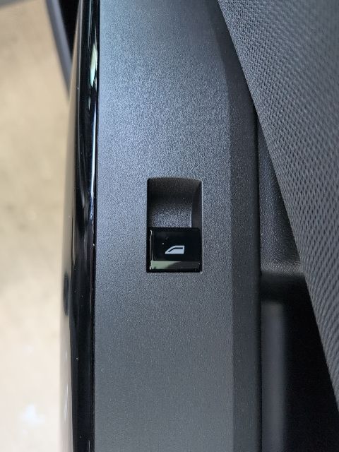 2026 BMW X3 30 - Photo 25