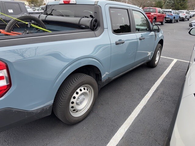 2022 Ford Maverick XL photo 2