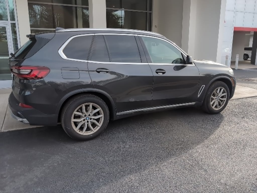 Used 2023 BMW X5 xDrive40i SUV
