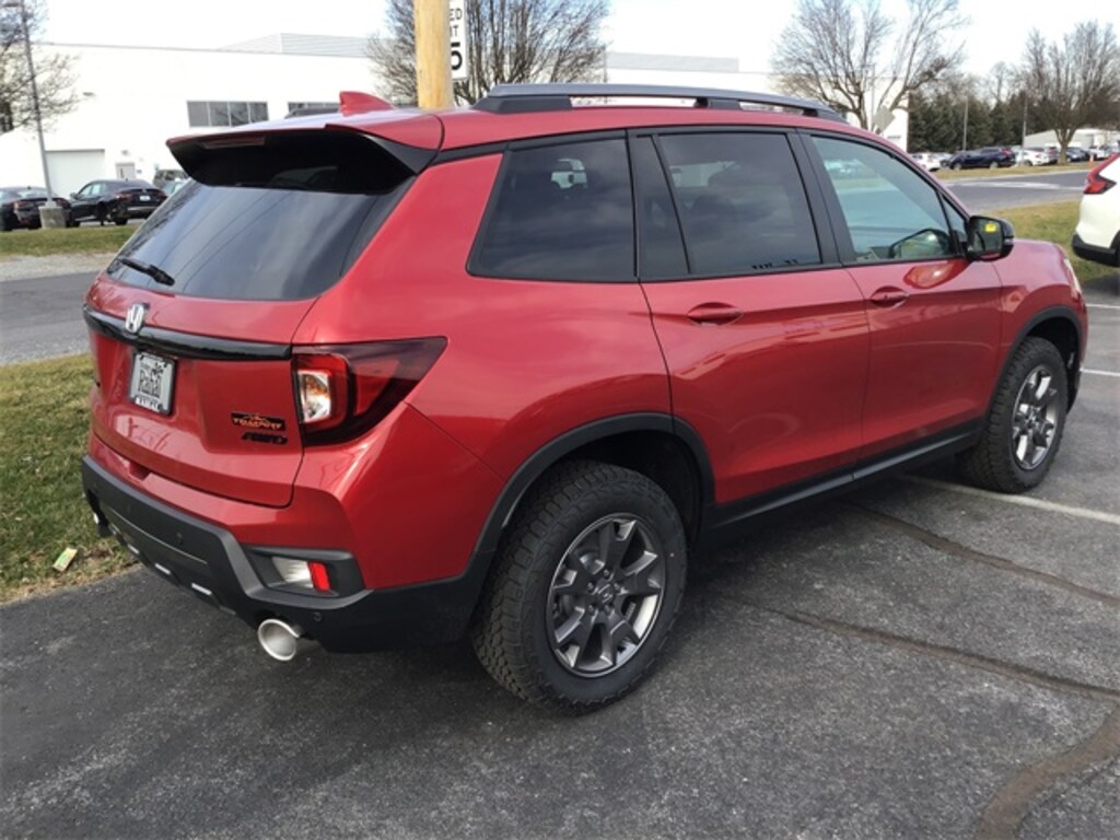 New 2025 Honda Passport For Sale at Bobby Rahal Honda VIN 5FNYF8H68SB015777