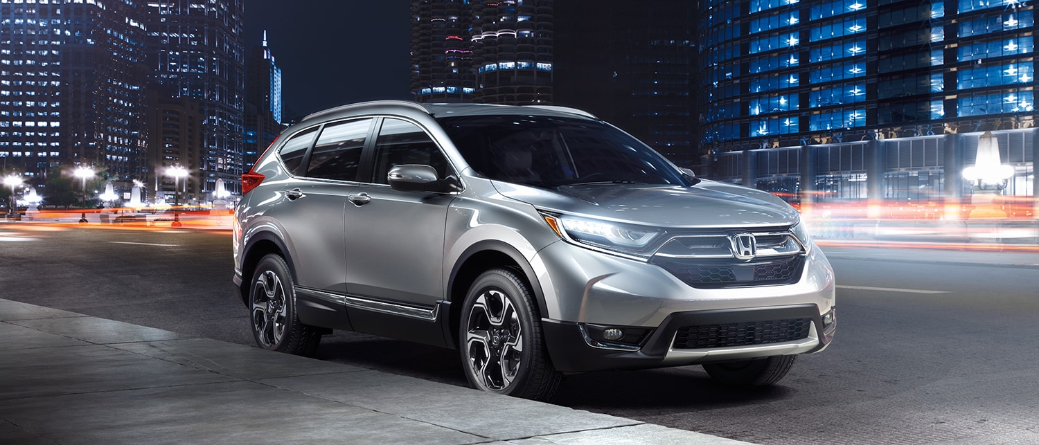 CVB17-024-2.jpg Honda CR-V driving in the city at night