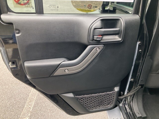 2017 – Jeep – Wrangler