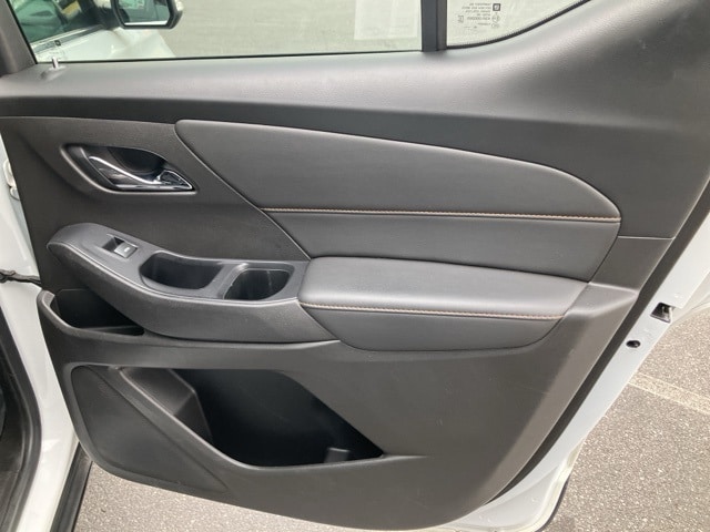 2021 – Chevrolet – Traverse