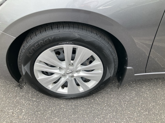 2022 – Nissan – Sentra