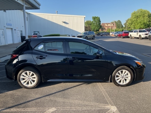Used 2023 Toyota Corolla Hatchback SE with VIN JTND4MBE4P3214144 for sale in State College, PA