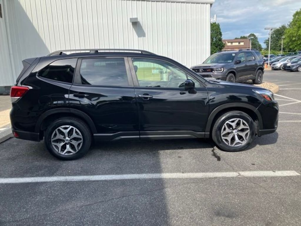 Used 2021 Subaru Forester Premium SUV