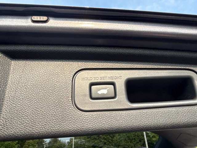 2025 Honda Odyssey Elite - Photo 14