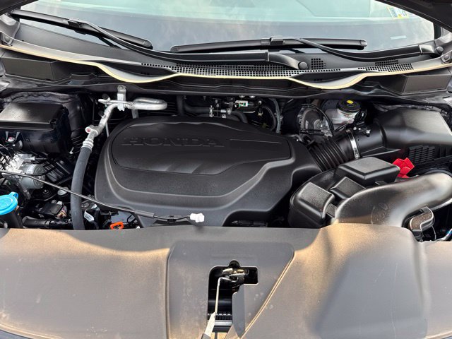 2025 Honda Odyssey Elite - Photo 37