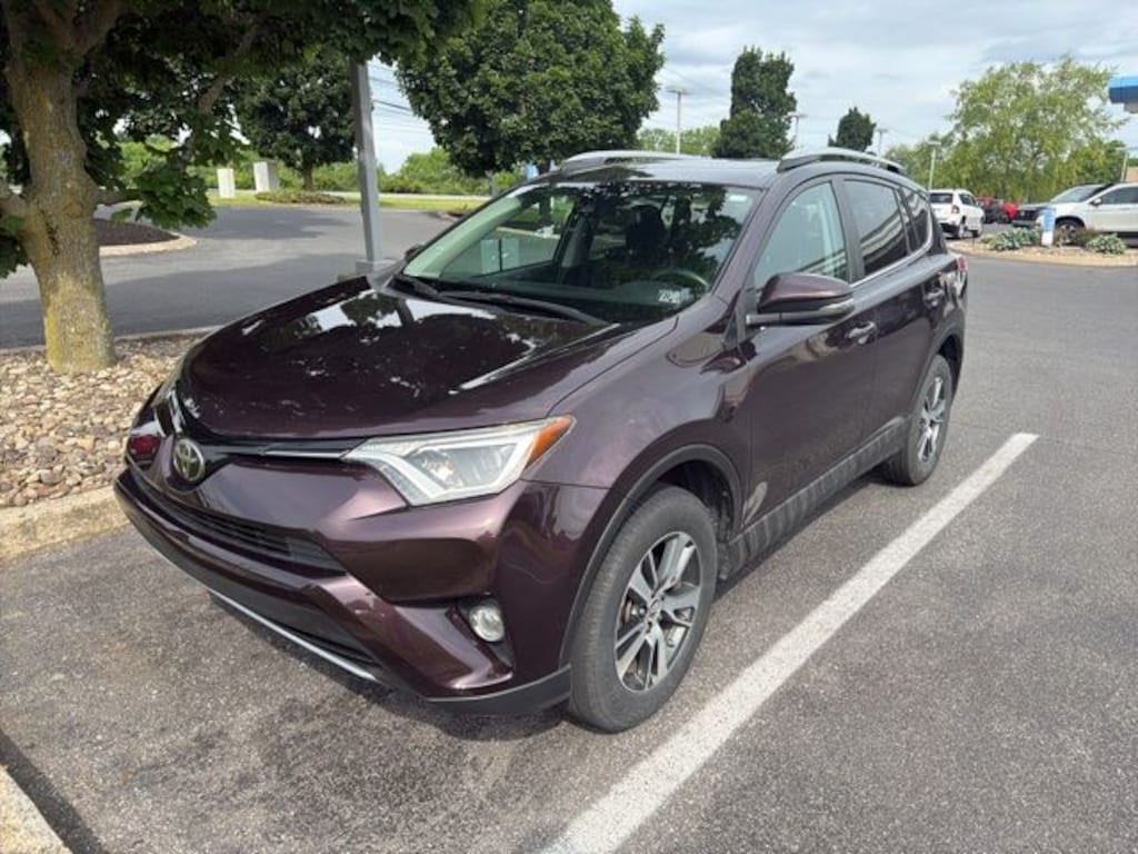 Used 2017 Toyota RAV4 XLE SUV