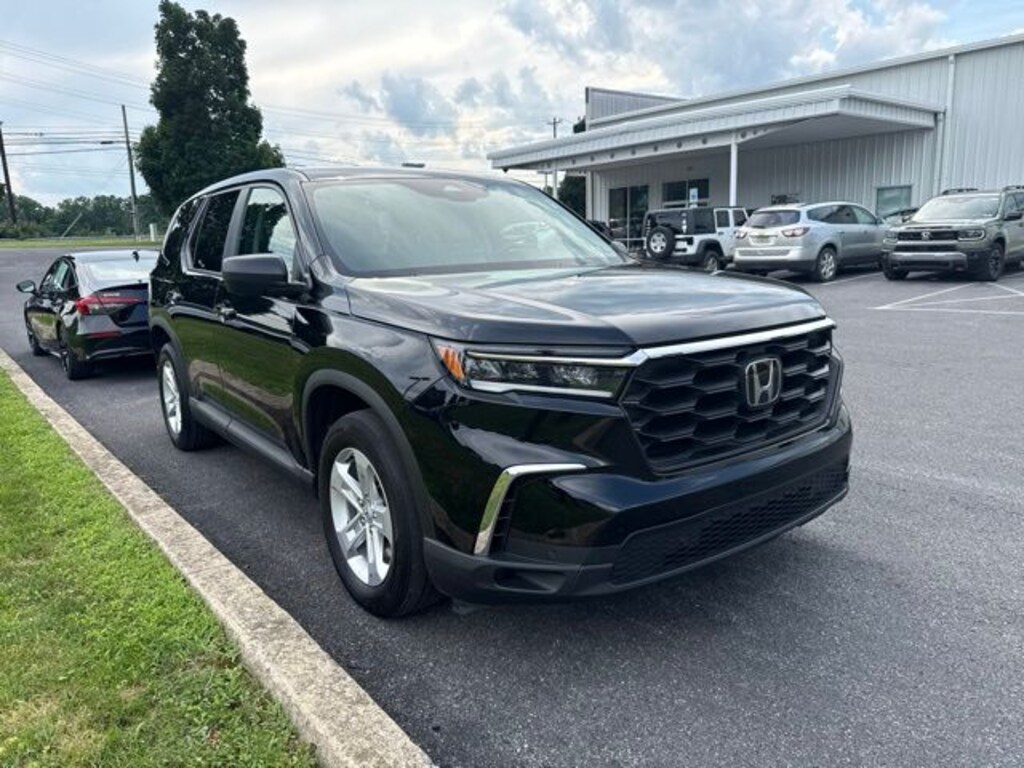 Certified 2023 Honda Pilot LX SUV