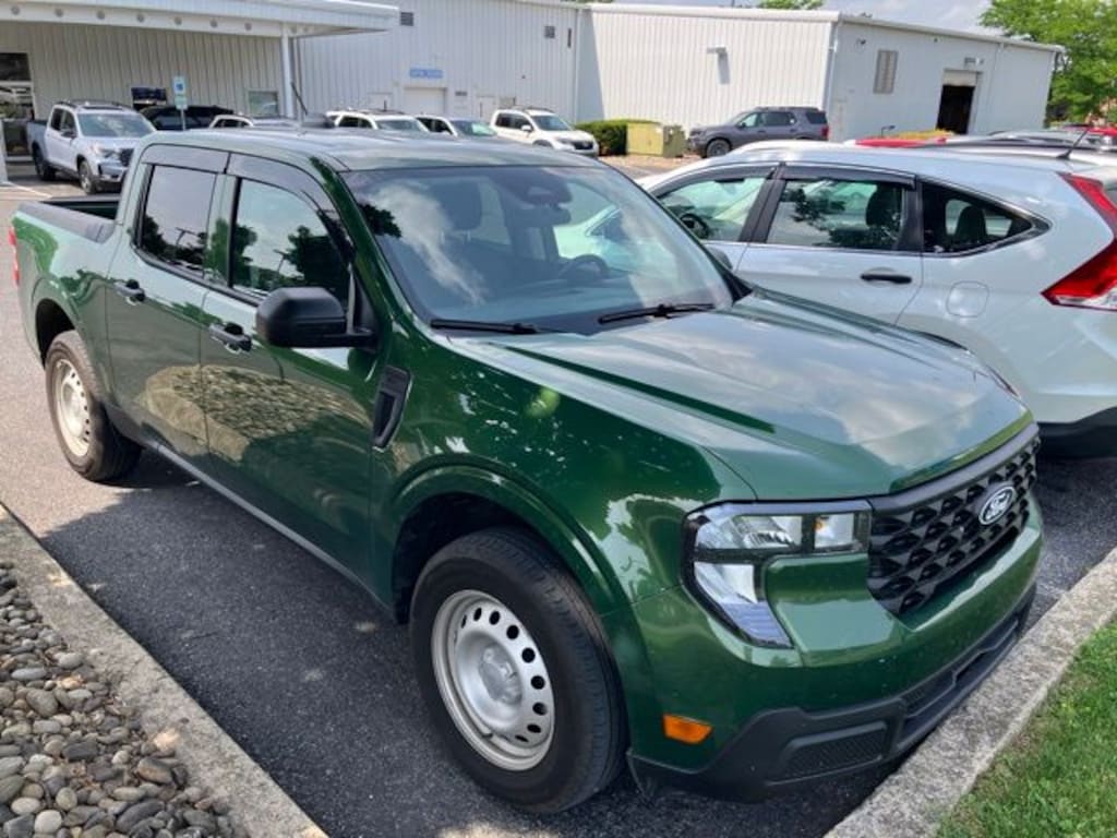 Used 2025 Ford Maverick XL Truck