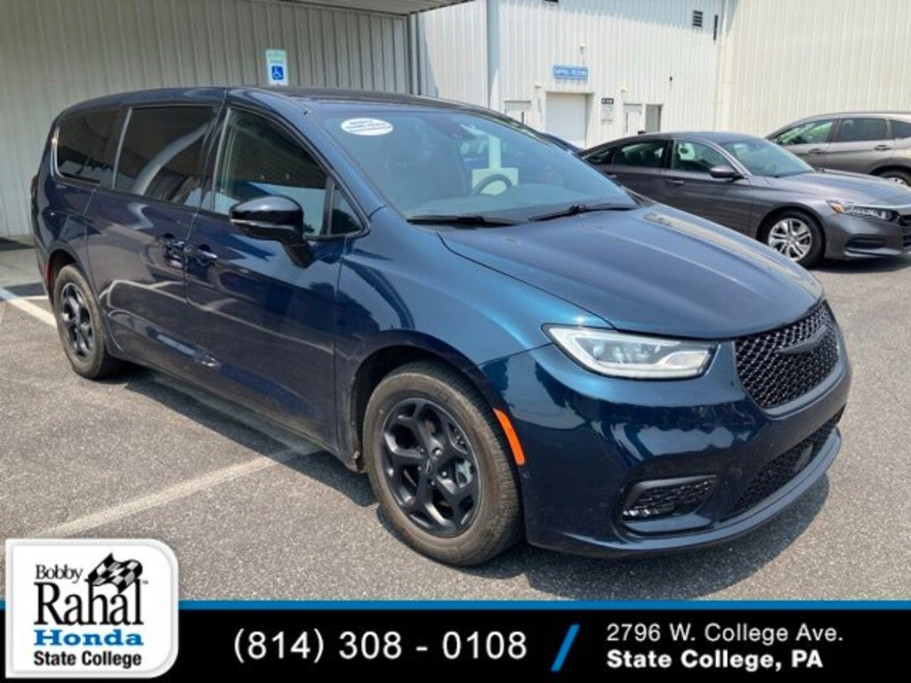 Used 2024 Chrysler Pacifica Hybrid Select S Appearance Minivan/Van